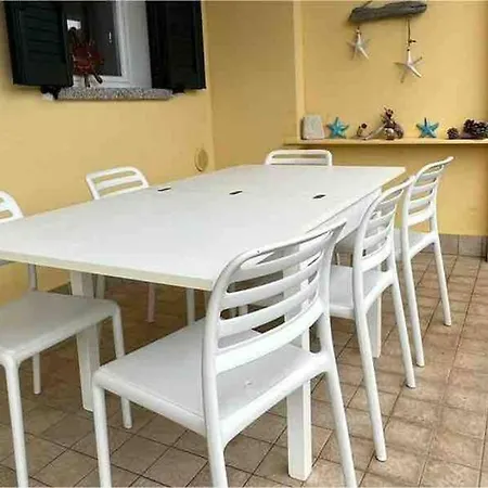 Baia Delle Mimose I6 Apartment