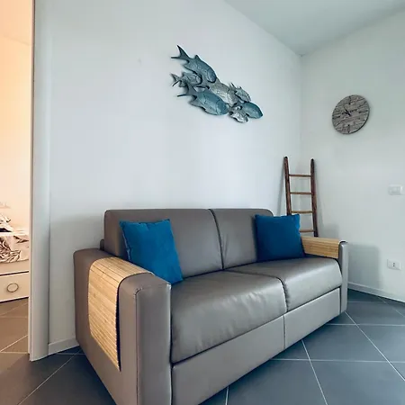 Apartment Baia Delle Mimose I6