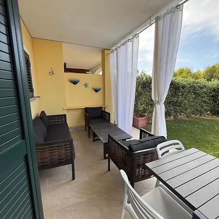 Baia Delle Mimose I6 Apartment