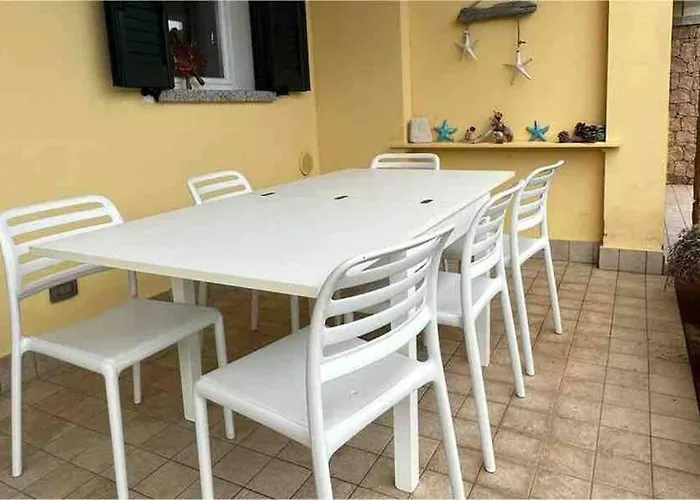 Baia Delle Mimose I6 Apartment