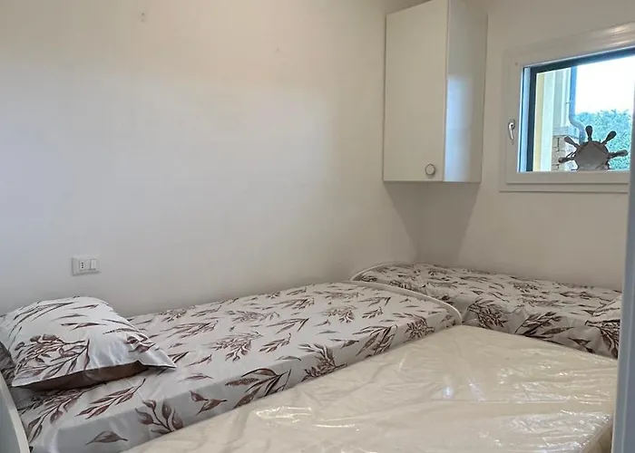 Baia Delle Mimose I6 Apartment